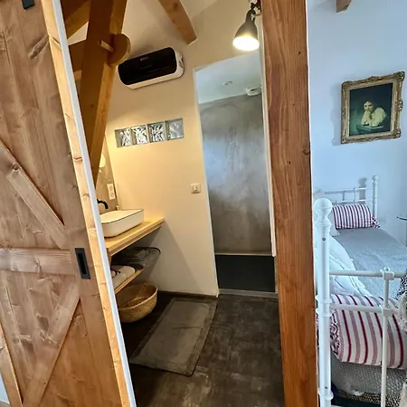 Apartment En Pierre *