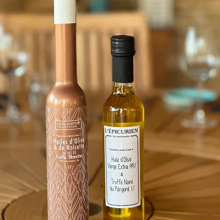 En Pierre Apartment *