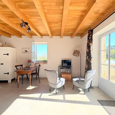 En Pierre Appartement *