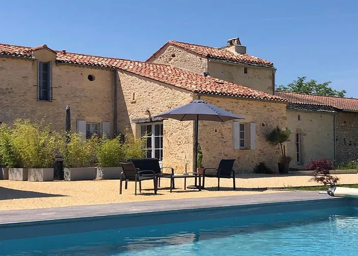 En Pierre Apartamento Blanquefort-sur-Briolance