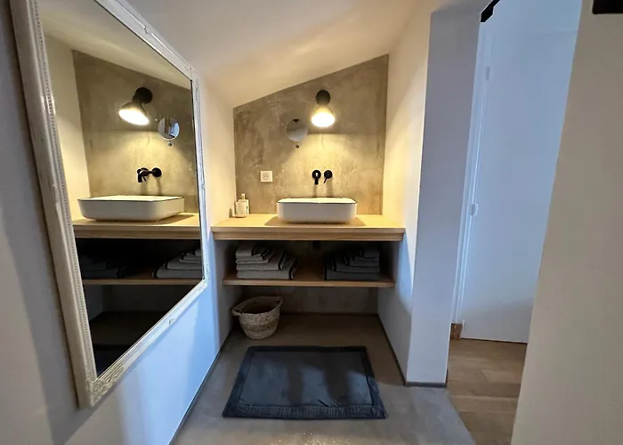 En Pierre Apartamento Blanquefort-sur-Briolance