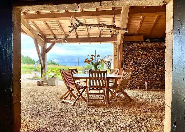 En Pierre Apartamento Blanquefort-sur-Briolance